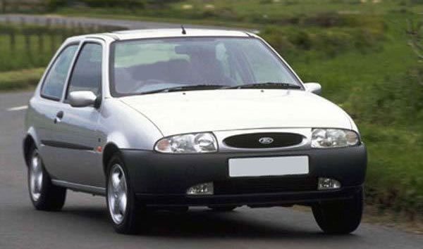 Ford fiesta antigo #9