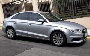 Audi A3: Linhas limpas na lateral