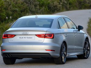 Audi A3: Conforto e bom acabamento